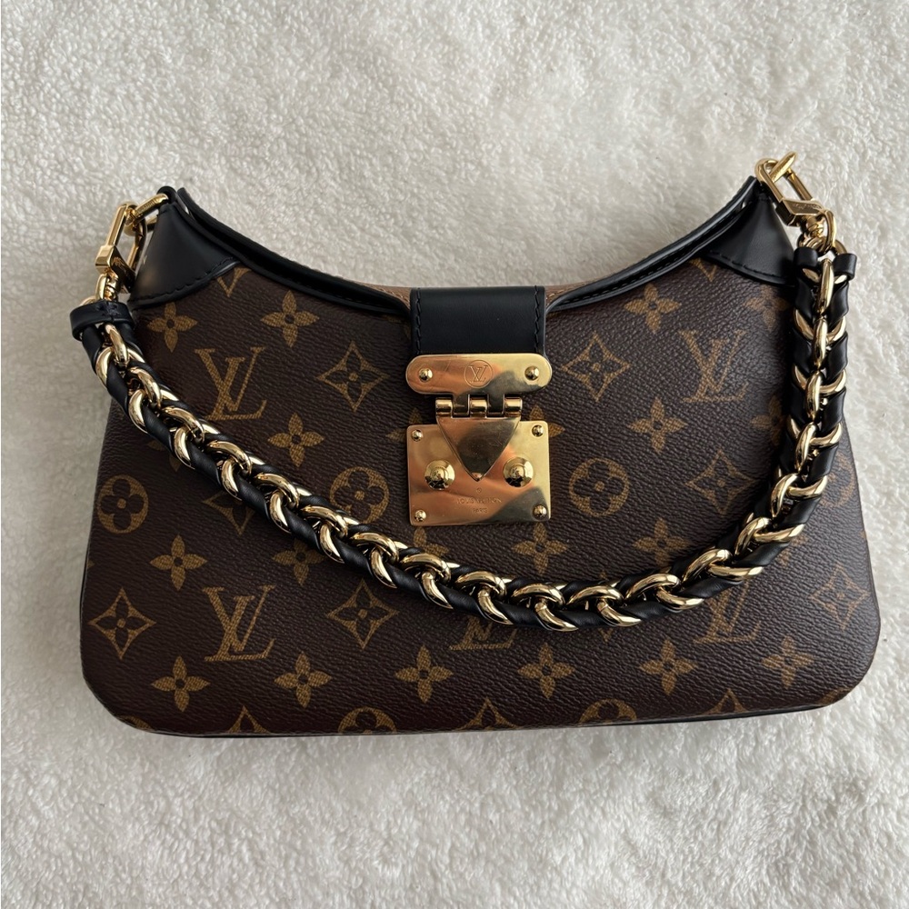 Louis Vuitton Brown and Gold Shoulder Bag with Chain Detail